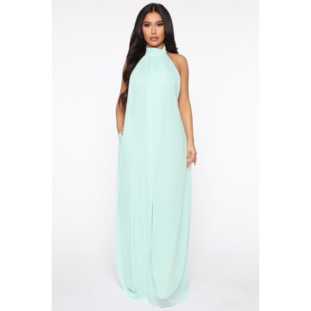 Elegant Mint Green Halter Maxi Jumpsuit